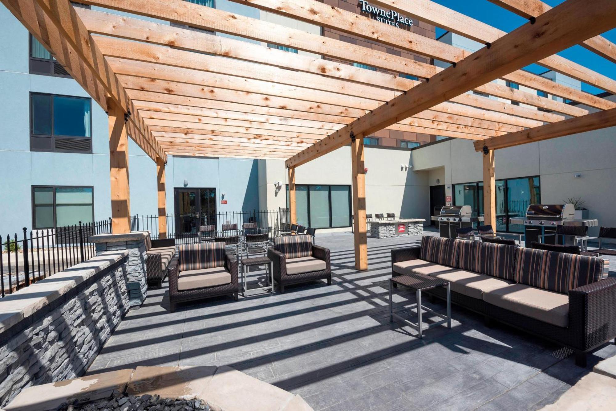 Towneplace Suites By Marriott Ontario-Mansfield Exterior foto